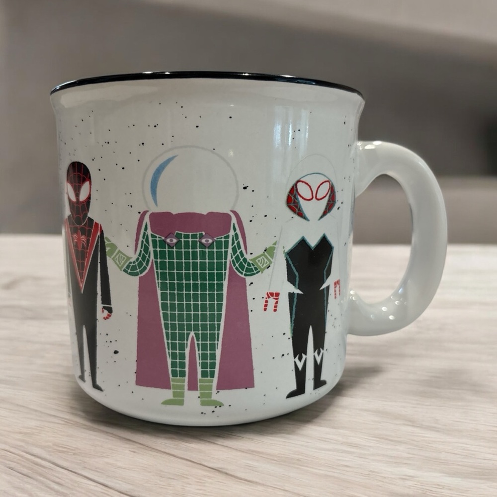 Marvel Character Mug - White,‎ Black, Green, Red